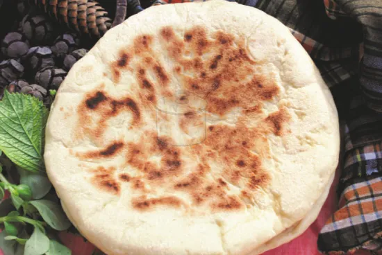Hamurlu (Ekmek-Bazlama)