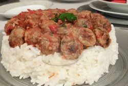 Köfteli Pilav
