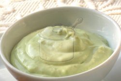 Kremalı Salata Sosu
