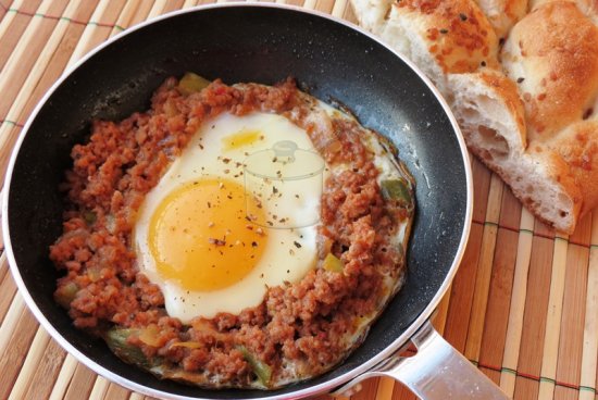 Kıymalı Yumurta
