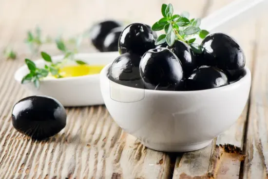 Siyah Zeytin