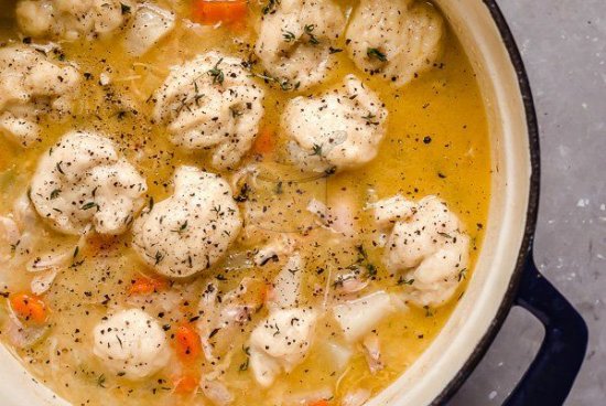 Tavuklu Dumpling Çorbası