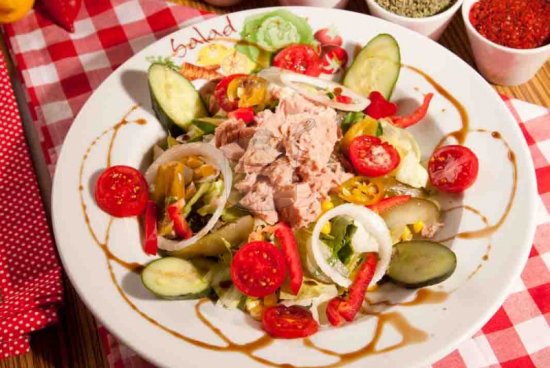 Tonbalıklı Patates Salatası